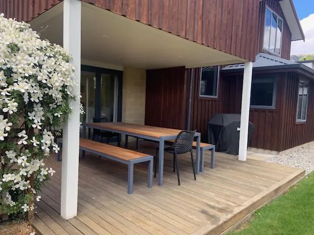 Holiday home Upton Alpine Retreat - Warm & Modern 2 Bedroom - Near & Town Wanaka