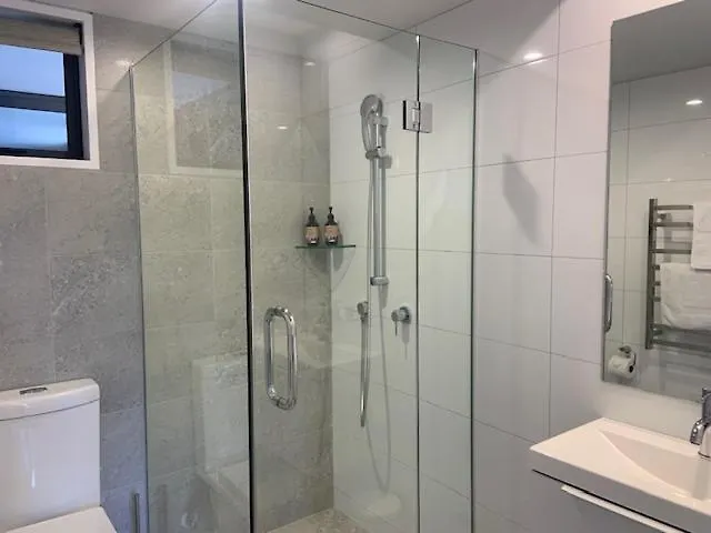 Upton Alpine Retreat - Warm & Modern 2 Bedroom - Near & Town Holiday home Wanaka